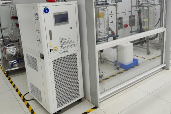 5.5kW高低溫控溫裝置助力金華某醫藥公司提升公斤級實驗研發效率