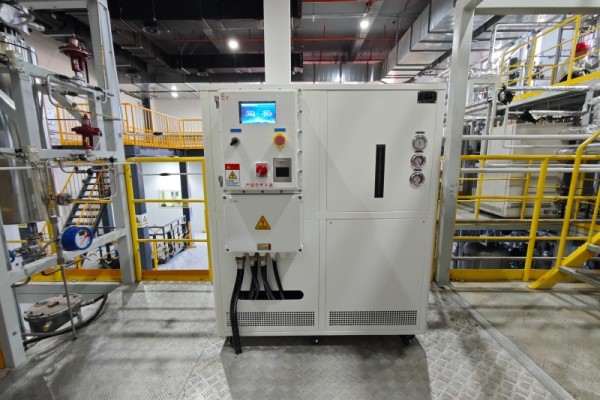 陜西榆林某研究所采購防爆制冷控溫系統(tǒng)應(yīng)用于冷凝器材料實驗項目